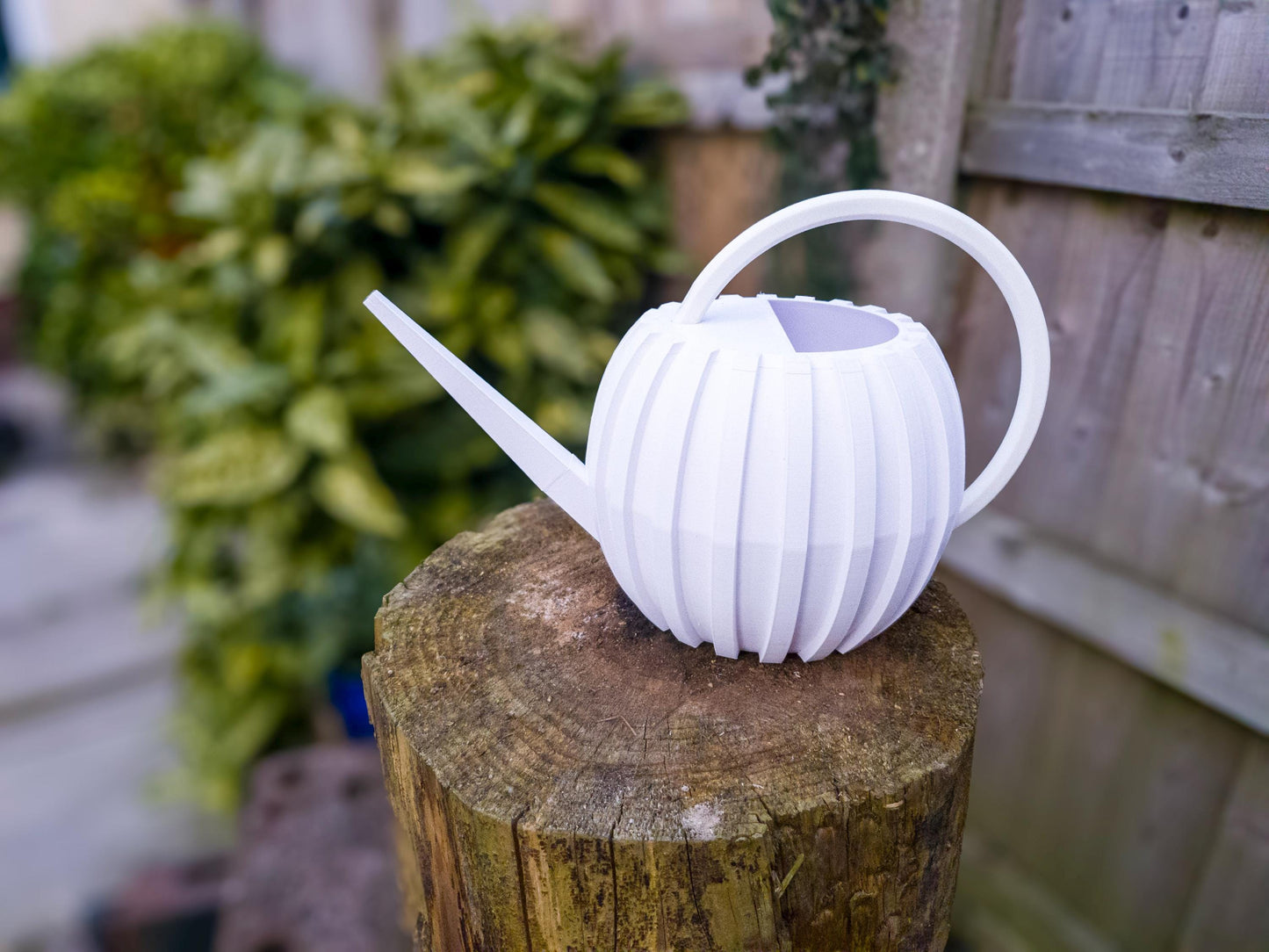 Geometric Watering Can | 1L & 3L Sizes | Modern Indoor Plant Watering Jug | Eco-Friendly PETG Garden Tool